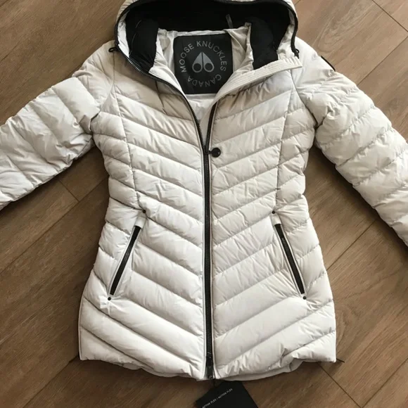 Moose Knuckles jacket - Picture 7 of 10